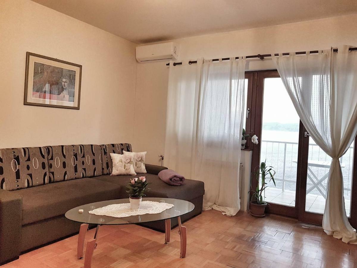 Apartman Ada Senj  Exteriér fotografie